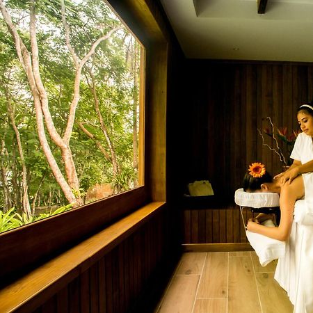 Las Lagunas Boutique Hotel Flores Bagian luar foto