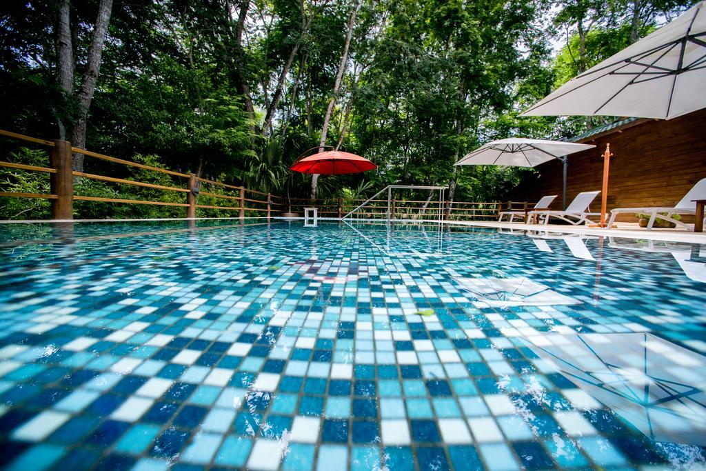 Las Lagunas Boutique Hotel Flores Bagian luar foto