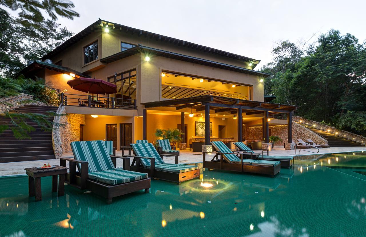 Las Lagunas Boutique Hotel Flores Bagian luar foto